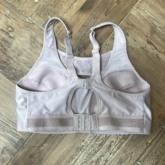 Nike Sports Bra - Picture 2 of 3